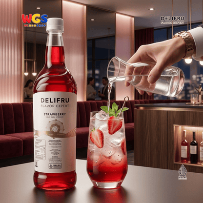 DELIFRU Strawberry Syrup 1 Liter - Sirup Rasa Stroberi untuk Mocktail Soda Iced Tea Milkshake Minuman Cafe Dessert Halal