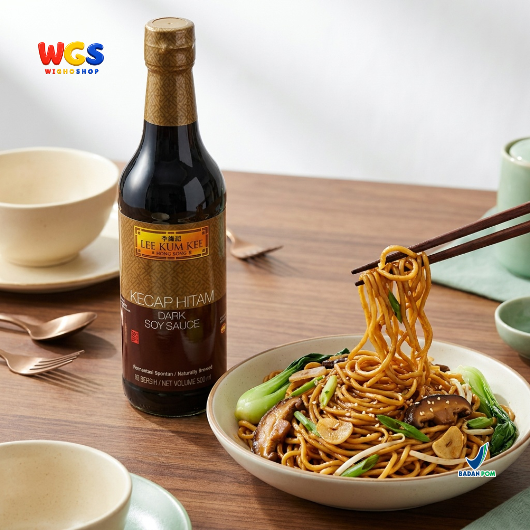 Lee Kum Kee Kecap Hitam Dark Soy Sauce 500ml - Kecap Asin Hitam Fermentasi Alami Marinasi Tumis Nasi Mie