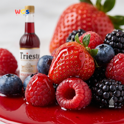 Trieste Mixed Berry Flavor Syrup Premium 650ml - Halal MUI - Trendy Drink - Bubble Tea - Soda